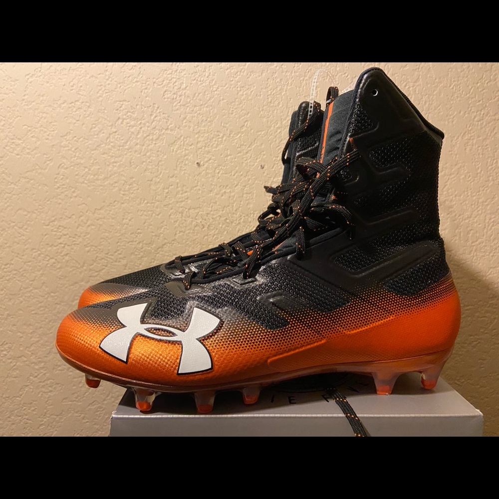 Under Armour Highlight Clears New size 11.5